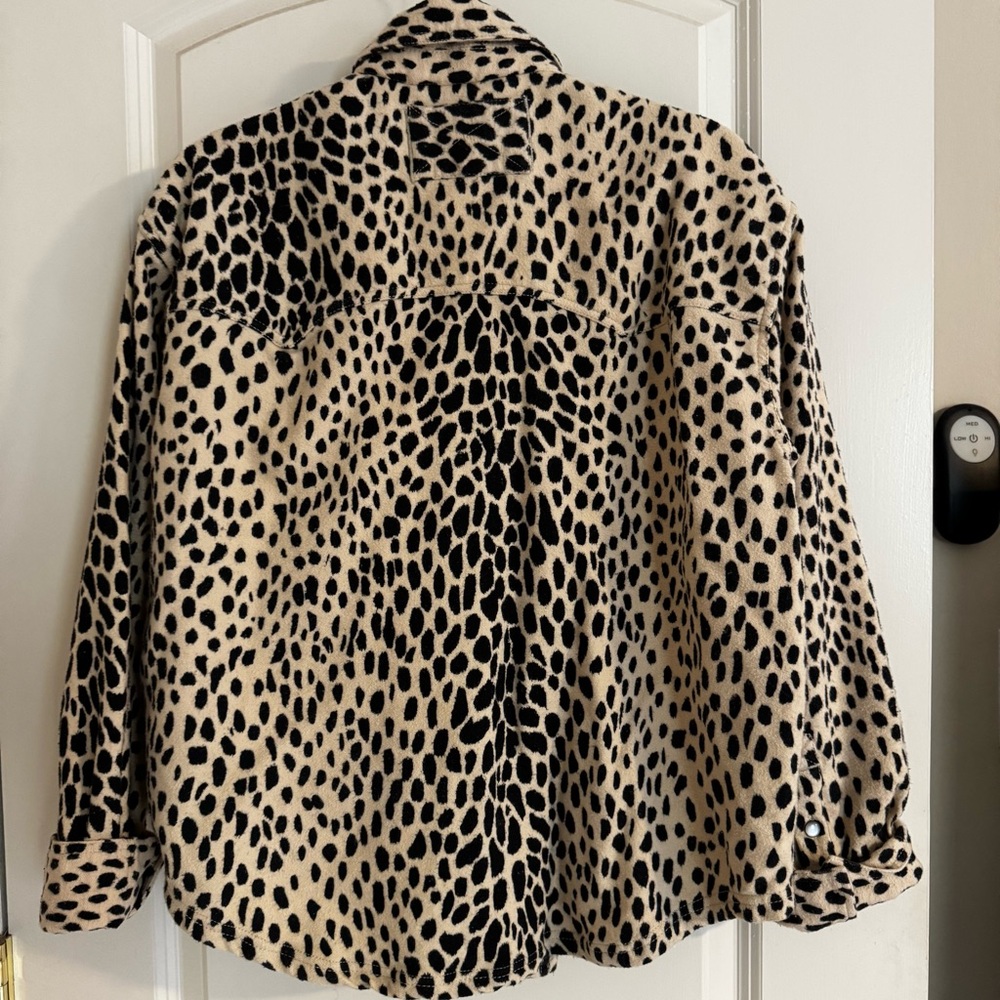 Free People // We The Free Leopard Print Shacket - Black & Cream - Picture 3 of 4